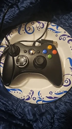 360 wired game controller supports Xbox 360 and photo review