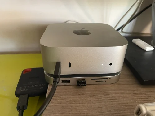 Minisopuru Mac Mini M4 Hub Dock Stand With photo review