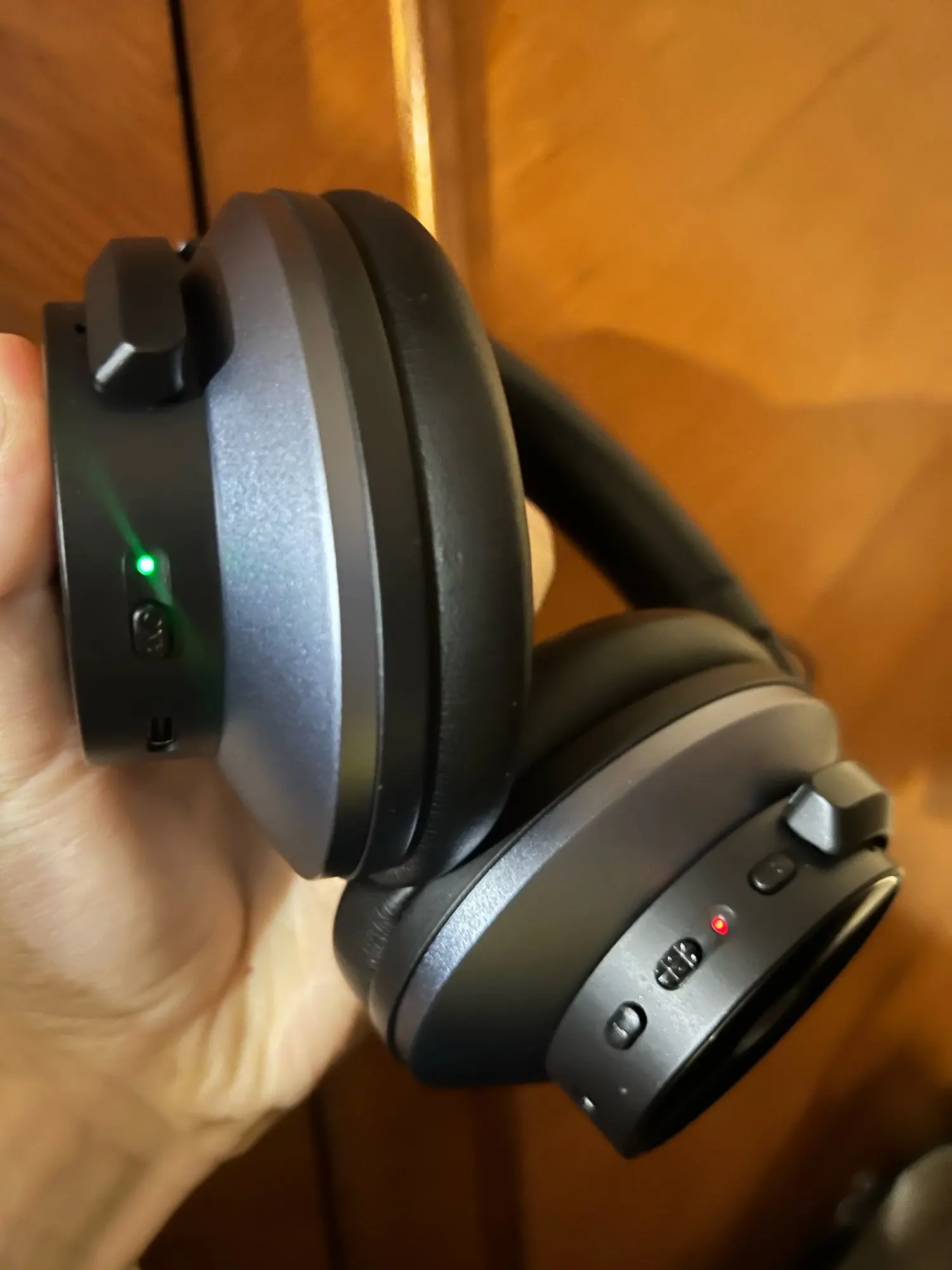 Oneodio A10 Bluetooth 5.4 Headphones Hybrid Active Noise photo review