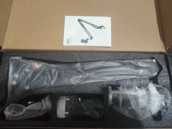 USB Condenser Microphone RGB Esports Game Call Recording photo review