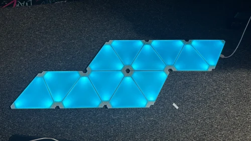 Super Thin LED Triangle Lamps Indoor RGB Quantum photo review