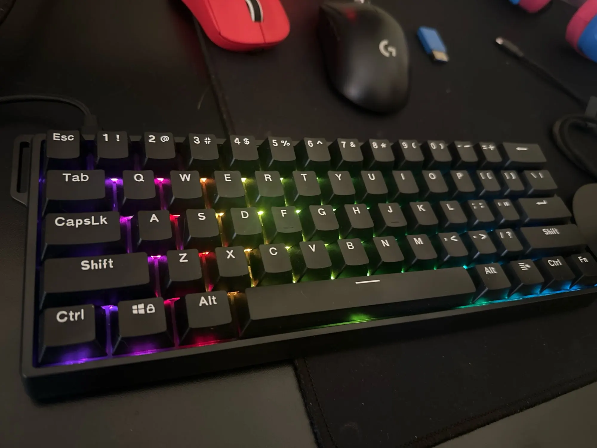 AULA WIN60 WIN68 HE MAX mechanical keyboard magnetic photo review