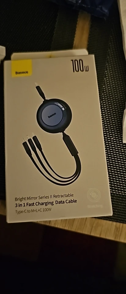 Baseus Retractable 100W 3 in 1 Fast USB photo review