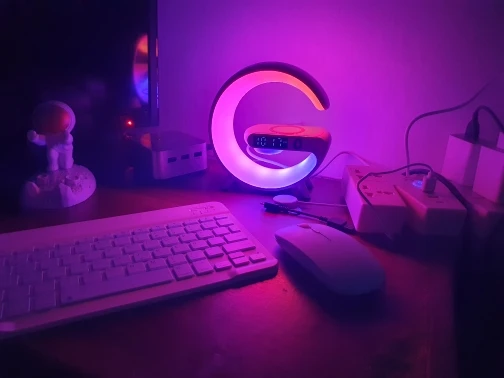 Wireless Charger Pad Stand Speaker TF Card RGB photo review