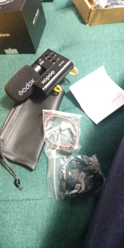 GODOX IVM-S2 gun-type microphone mobile phone micro SLR photo review