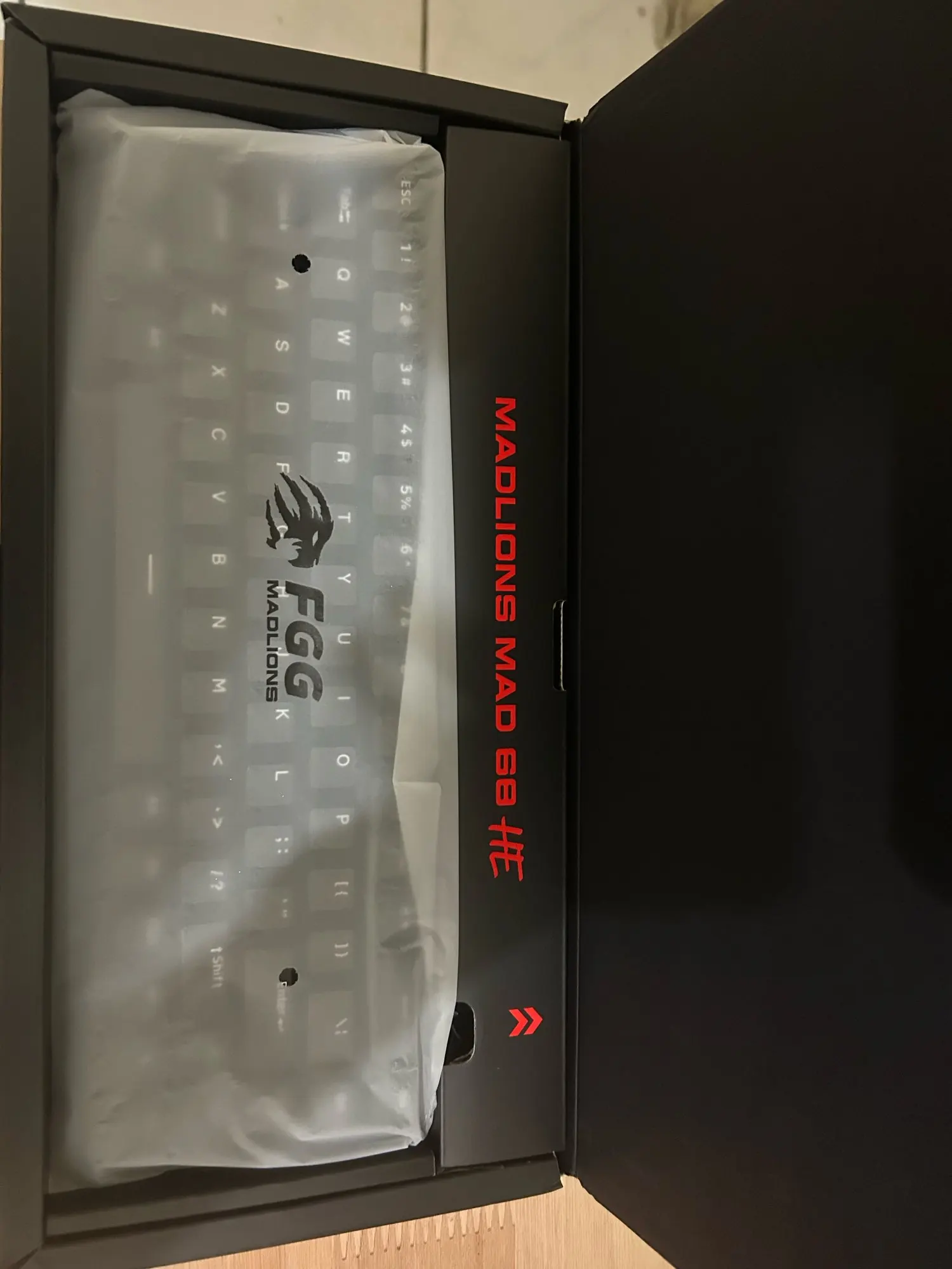 Madcatz Mad60 Mad68 HE 8k Mechanical Keyboard Magnetic photo review