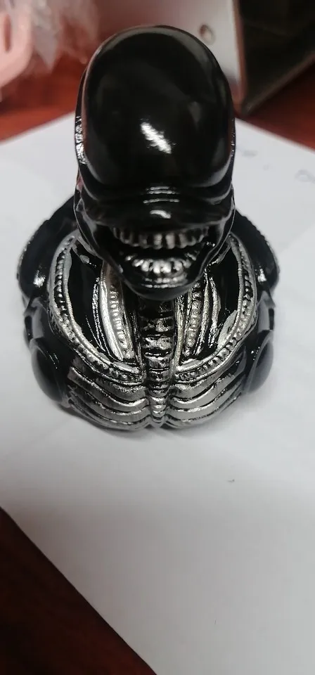 Alien Duck Resin Statue，Evil Alien Duck Ornament ，Resin photo review