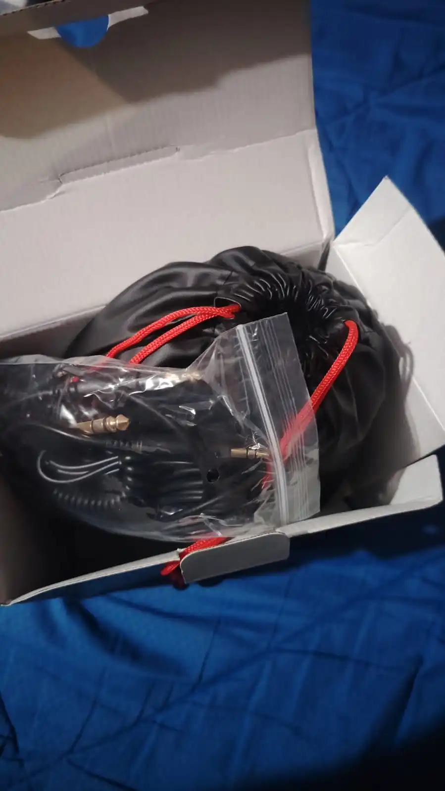 Oneodio A71 Wired Over Ear Headphone With Mic photo review