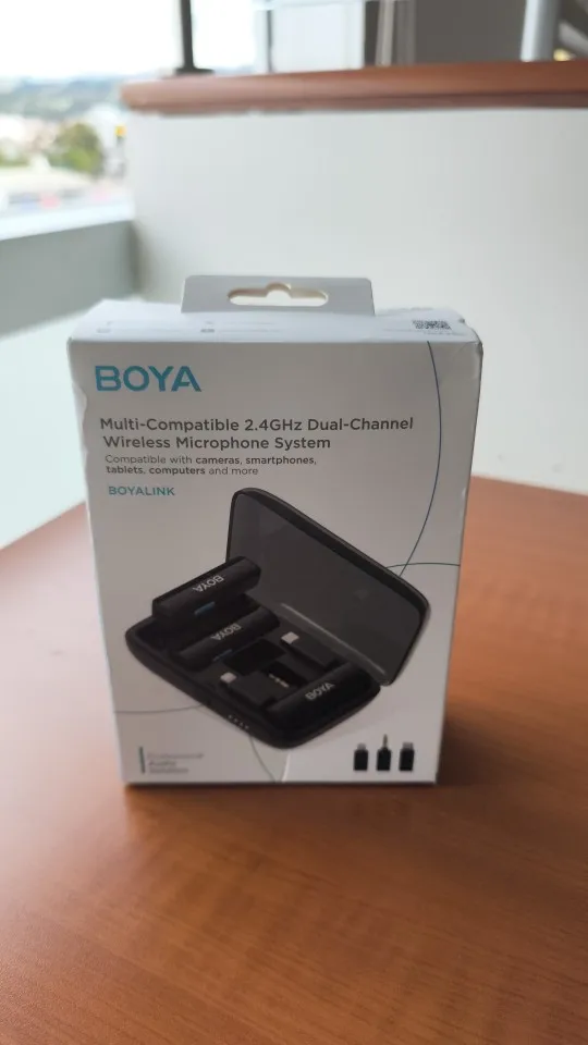 BOYA BOYALINK Wireless Lavalier Lapel Microphone for iPhone photo review