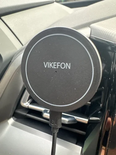 VIKEFON 30W Magnetic Car Wireless Charger For iPhone photo review