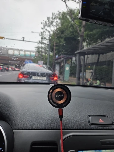 Magnetic Car Wireless Charger Stand Magnet Car Mount photo review