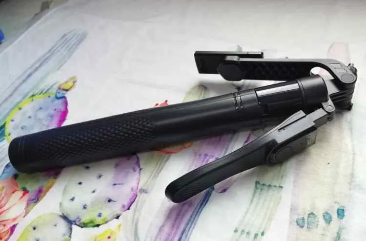 FANGTUOSI 2025 new 2.15M Expandable Portable 360° rotation photo review