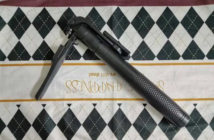 BSLIUFANG 2.15M 360 ° rotation selfie stick Wireless photo review