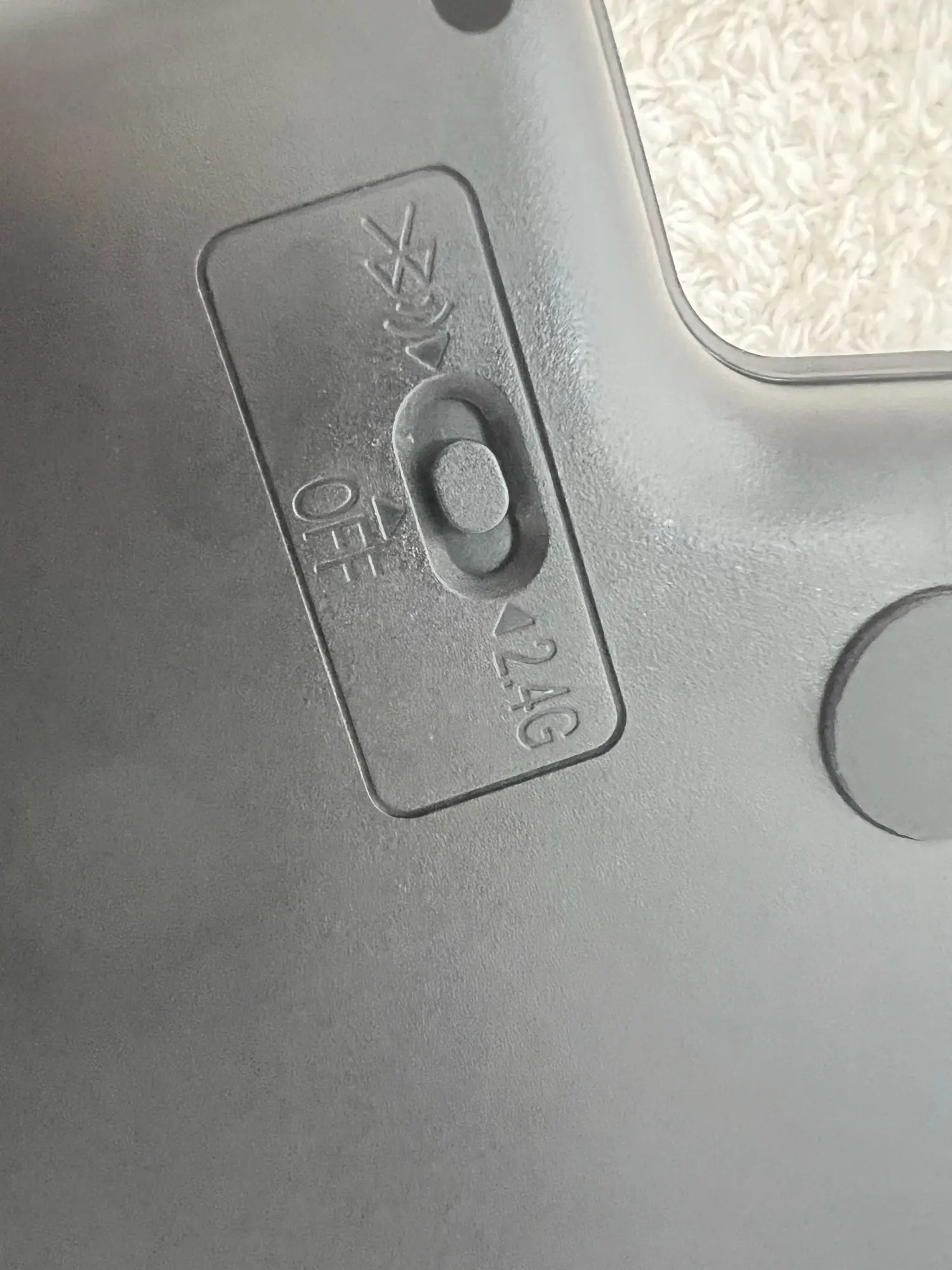 Tri-Mode Dual Bluetooth Keyboard BT5.0 3.0 2.4G Wireless photo review