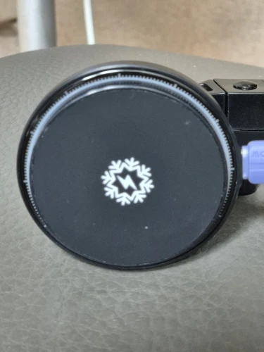 ice Cooling Magnetic Wireless Car Charger Stand for photo review