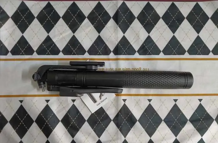 BSLIUFANG 2.15M 360 ° rotation selfie stick Wireless photo review