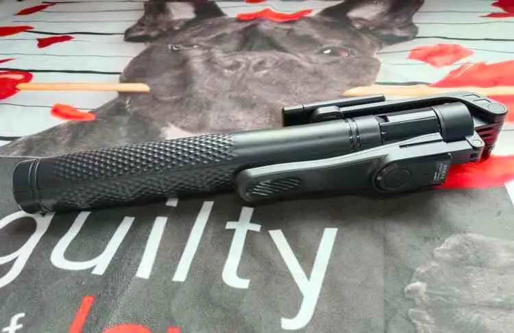 FANGTUOSI 2025 new 2.15M Expandable Portable 360° rotation photo review