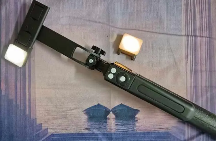 Roreta new 1.7M Portable camera tripod with wireless remote control photo review