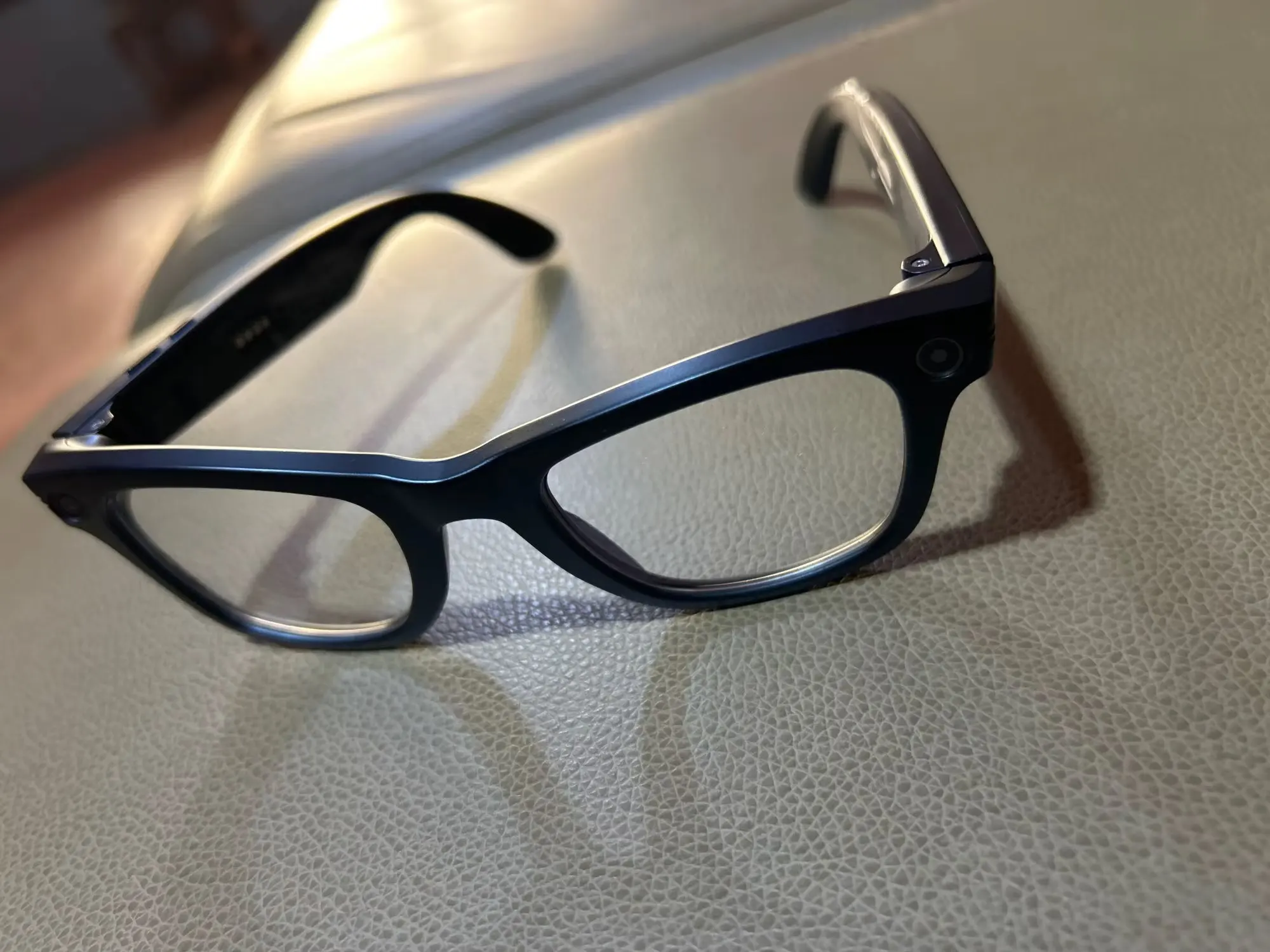 2025 New Upgrade Smart Glasses With Camera Video photo review