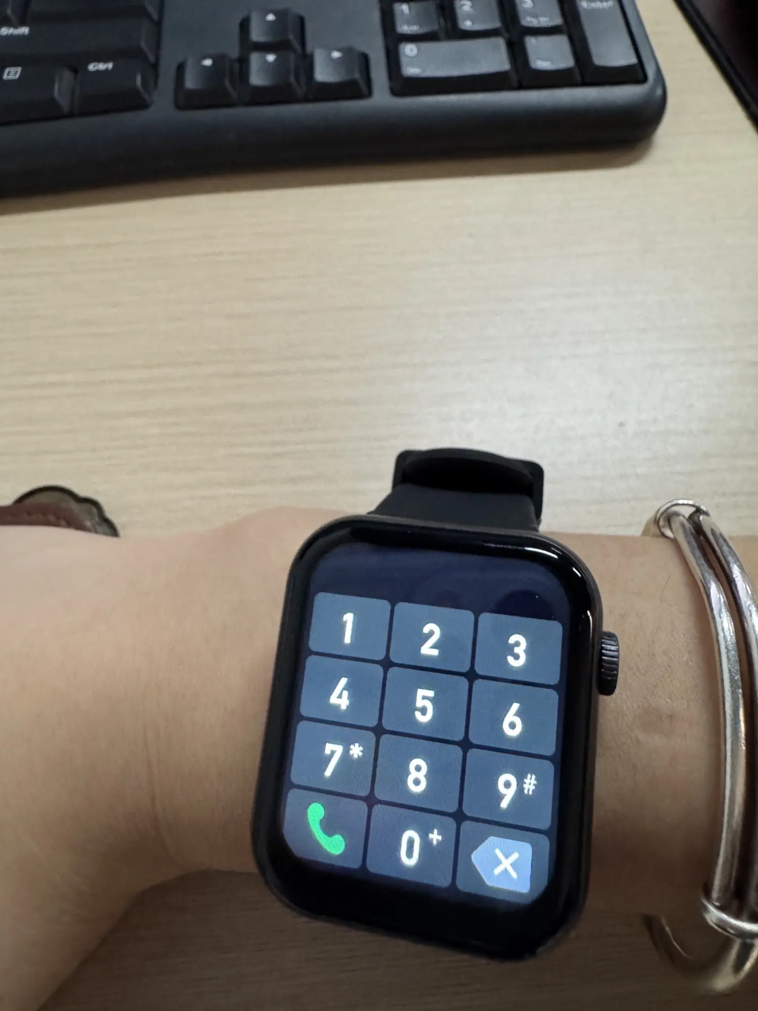 2025 New Smart Watch Full Touch Screen Bluetooth photo review