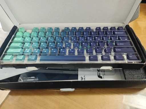 AULA F98 Gaming Mechanical Keyboard Full-size Three-mode Bluetooth/2.4G/USB-C photo review