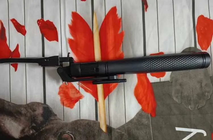 BSLIUFANG 2.15M 360 ° rotation selfie stick Wireless photo review