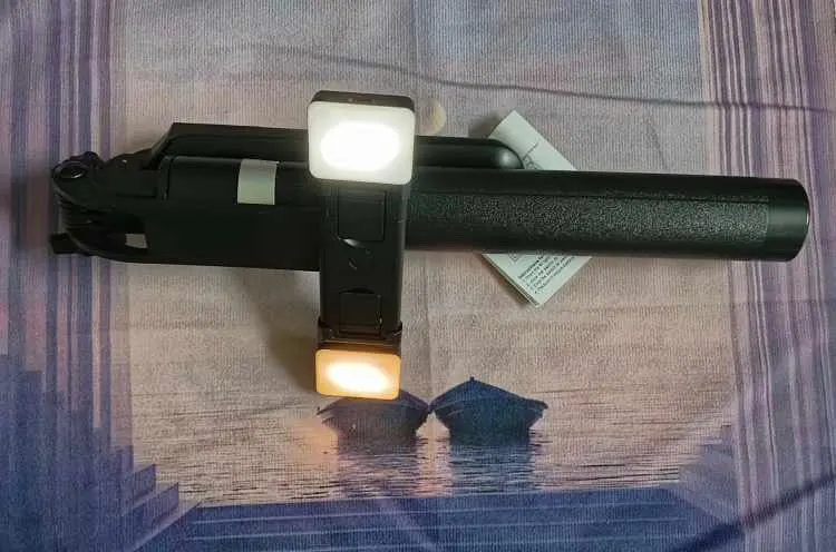 Roreta new 1.7M Portable camera tripod with wireless remote control photo review