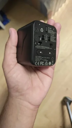 LENCENT International Travel Adapter with 2 USB Ports photo review