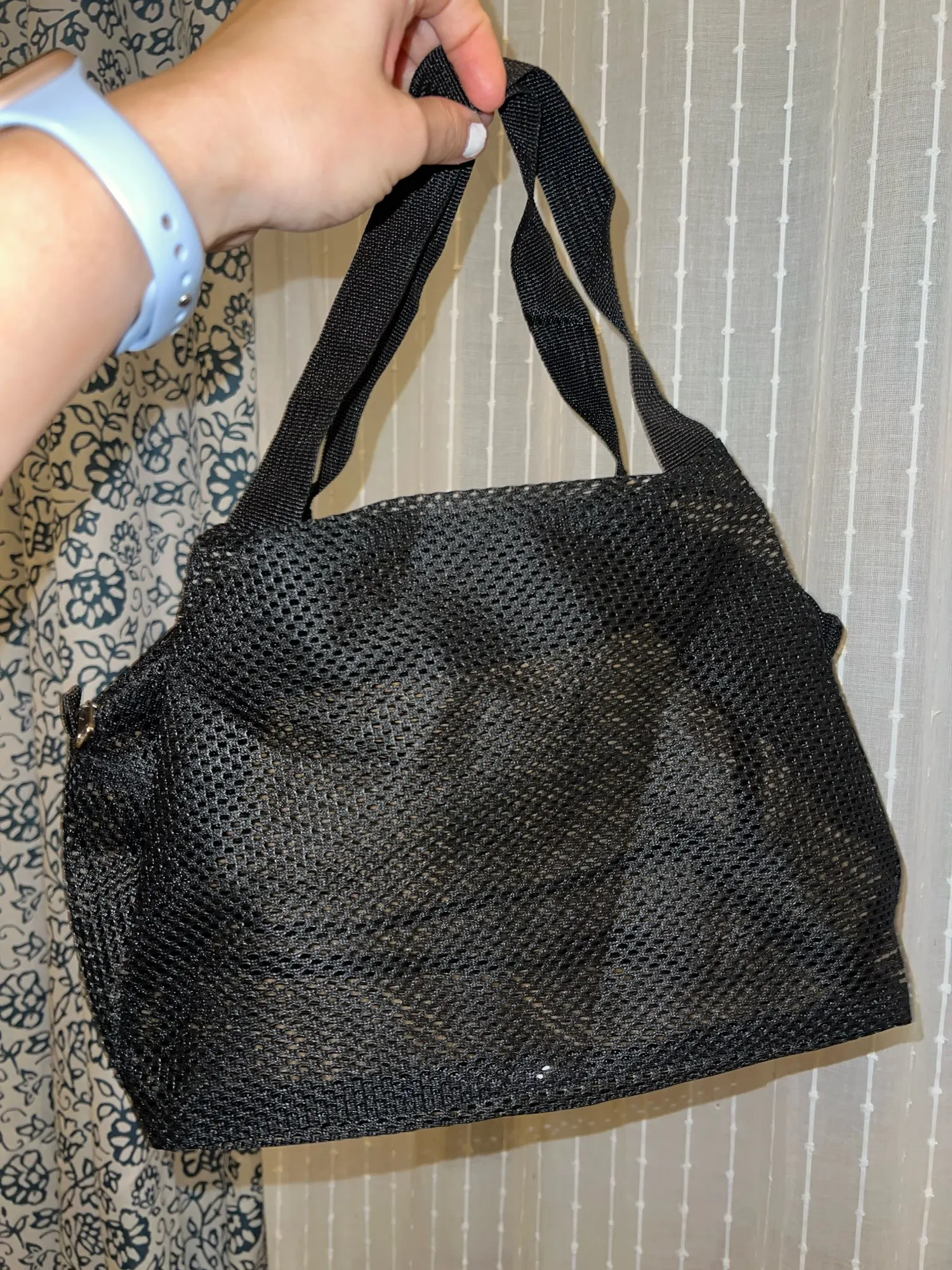 New Large Capacity Mesh Bag with handle Travel photo review