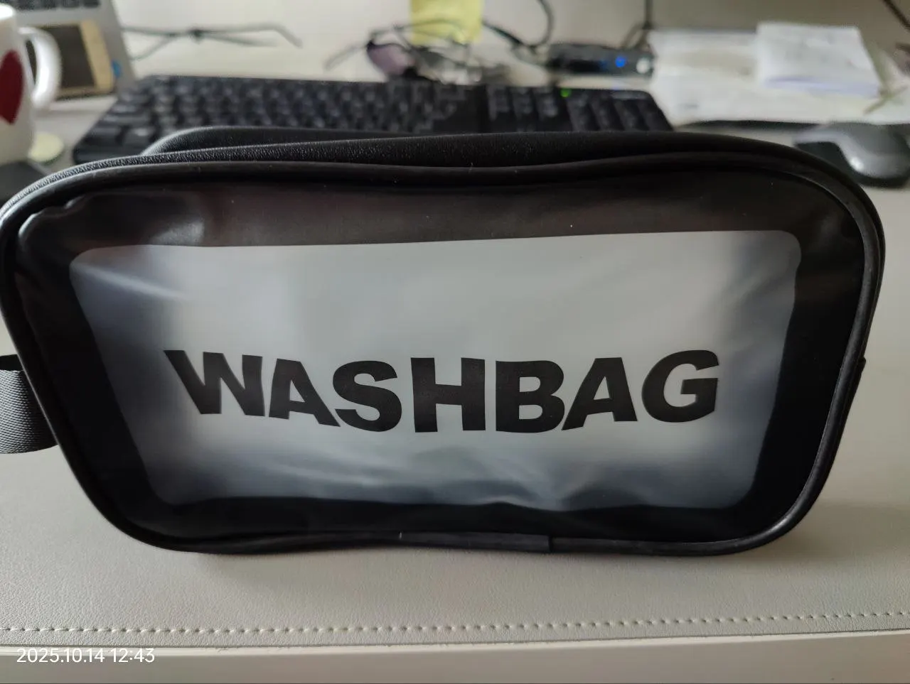 1pc Black Transparent Portable Women Travel Wash Bag photo review