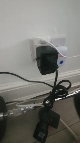 LENCENT Universal Travel Adapter with 3 USB Ports photo review