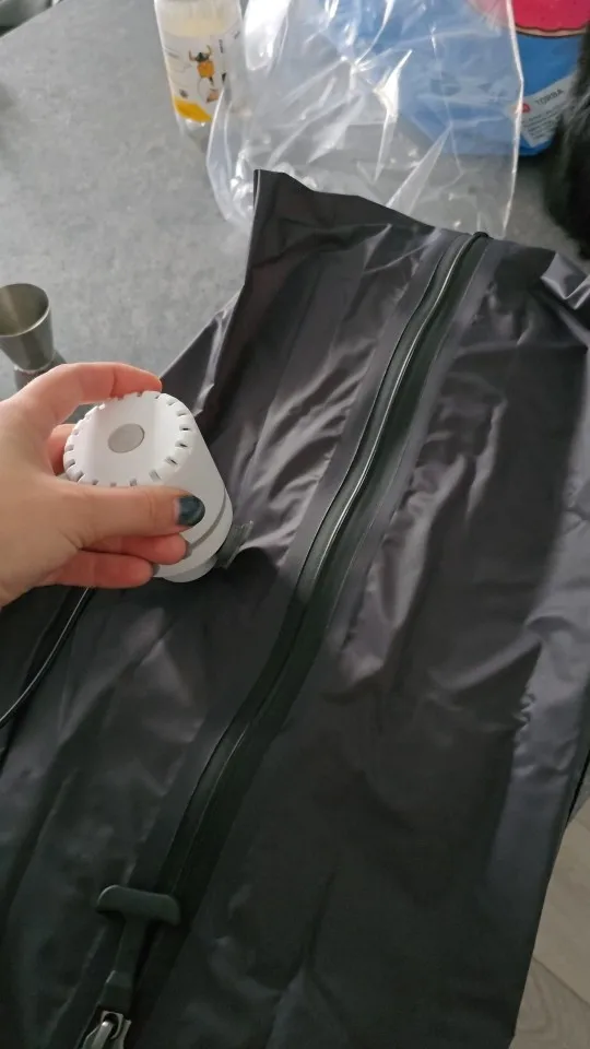 17L Vacuum Compression Bag with Air Pump Reusable photo review
