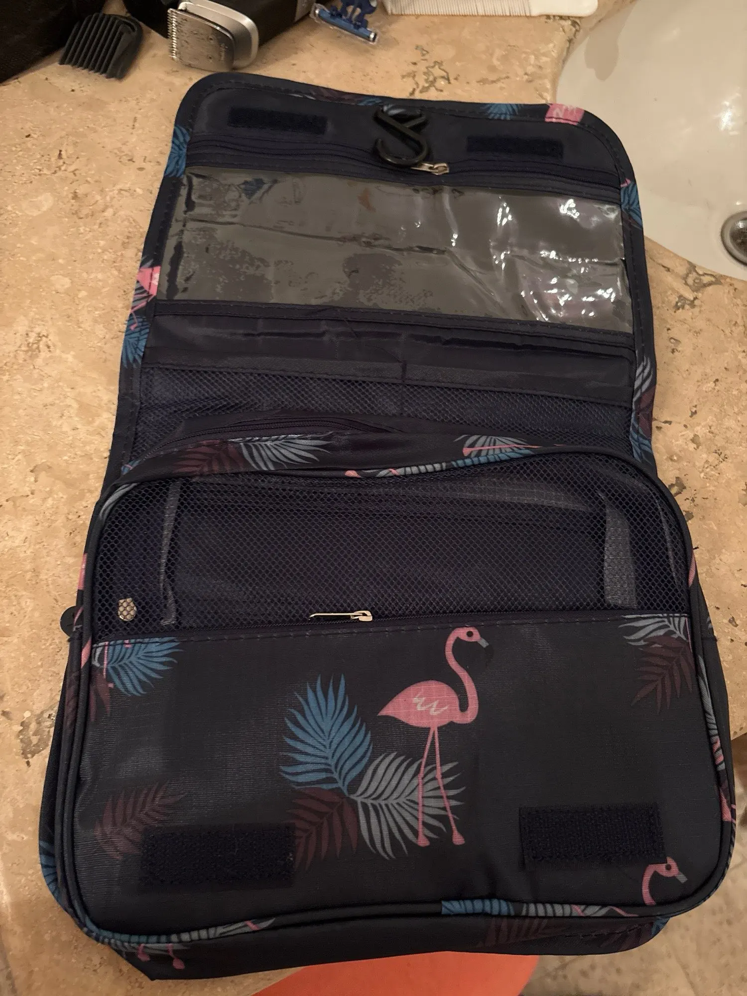 Multifunctional Travel Hook Wash Bag Cosmetics Storage Bag photo review