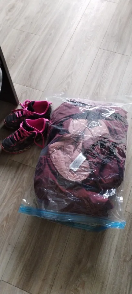 Travel Compression Bags, Roll Up Travel Space Saver photo review