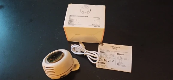 Whirlwind Leafless Fan With Portable Button Design USB photo review