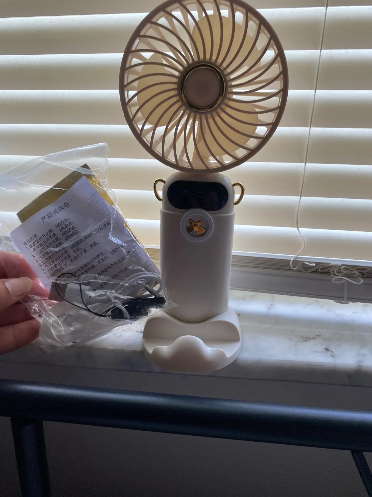 Mini Handheld Small Fan Portable Portable Silent Office photo review