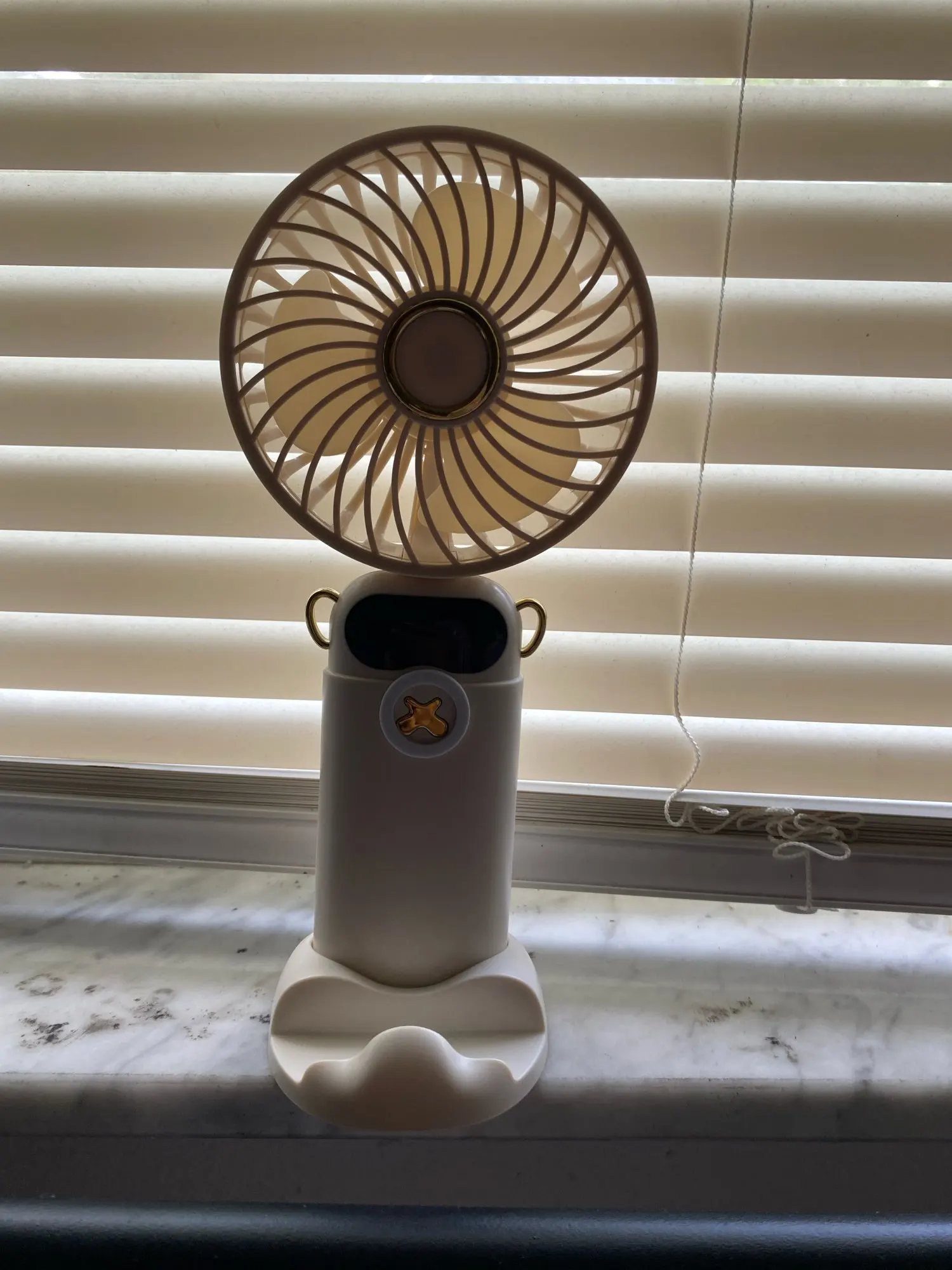 Mini Handheld Small Fan Portable Portable Silent Office photo review