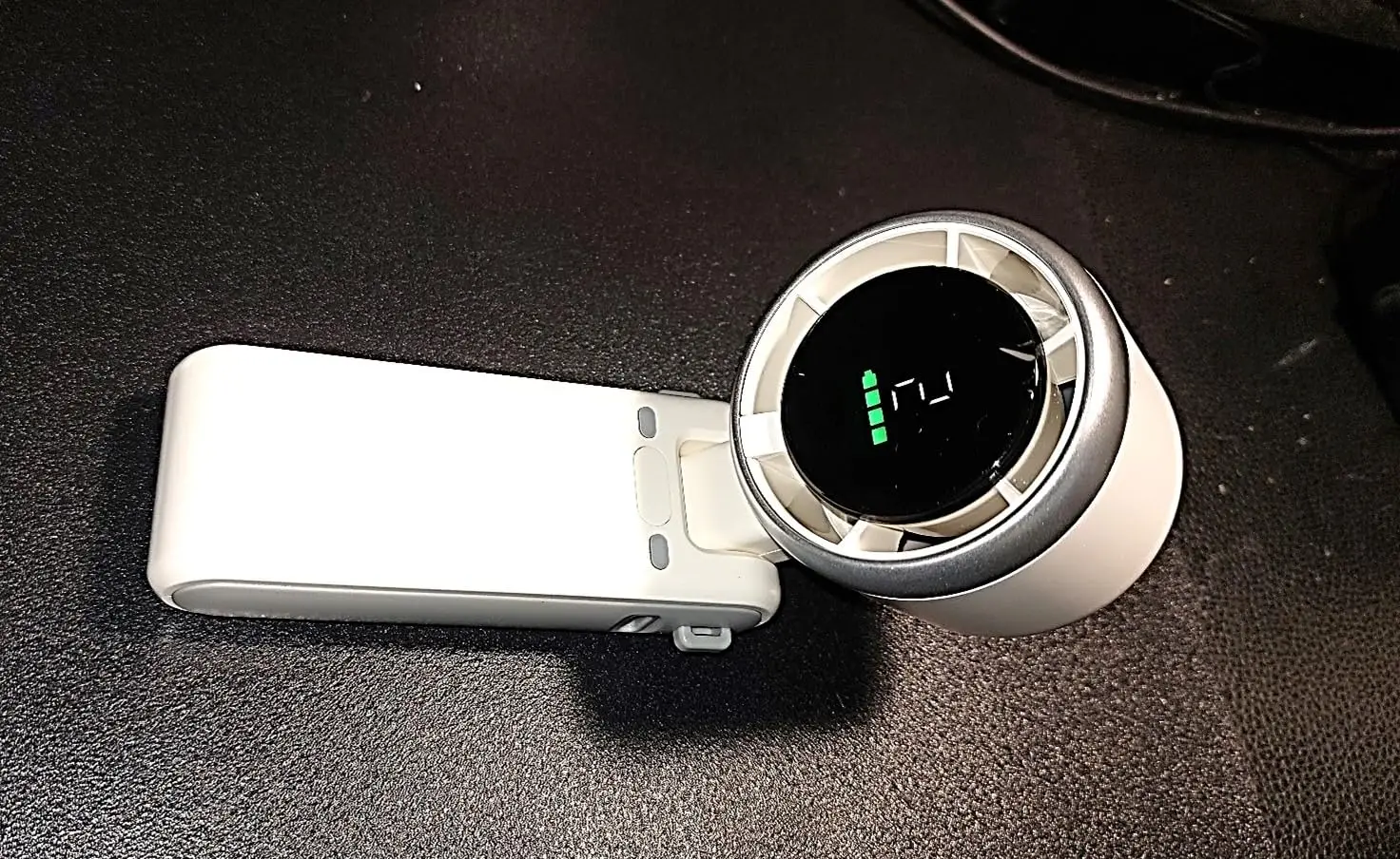 Handheld Small Fan Portable Folding High-speed Turbo Fans photo review