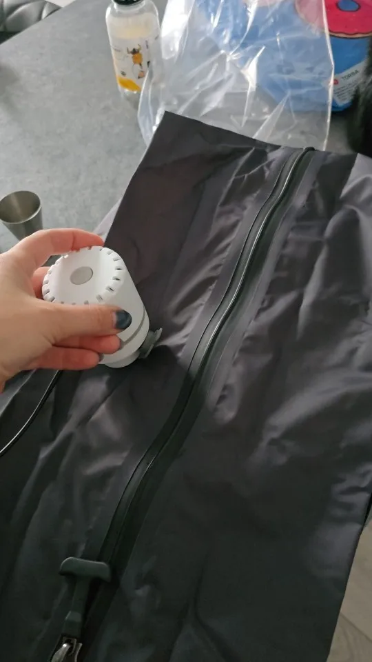 17L Vacuum Compression Bag with Air Pump Reusable photo review
