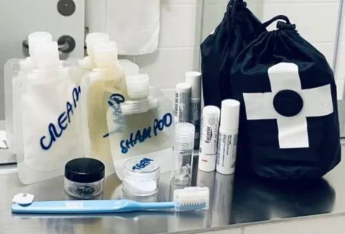 3 size 30-100ml Lotion Dispenser Bag Travel Reusable photo review