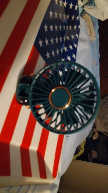 Clearance_Portable mini home summer air-cooled neck hanging fan photo review