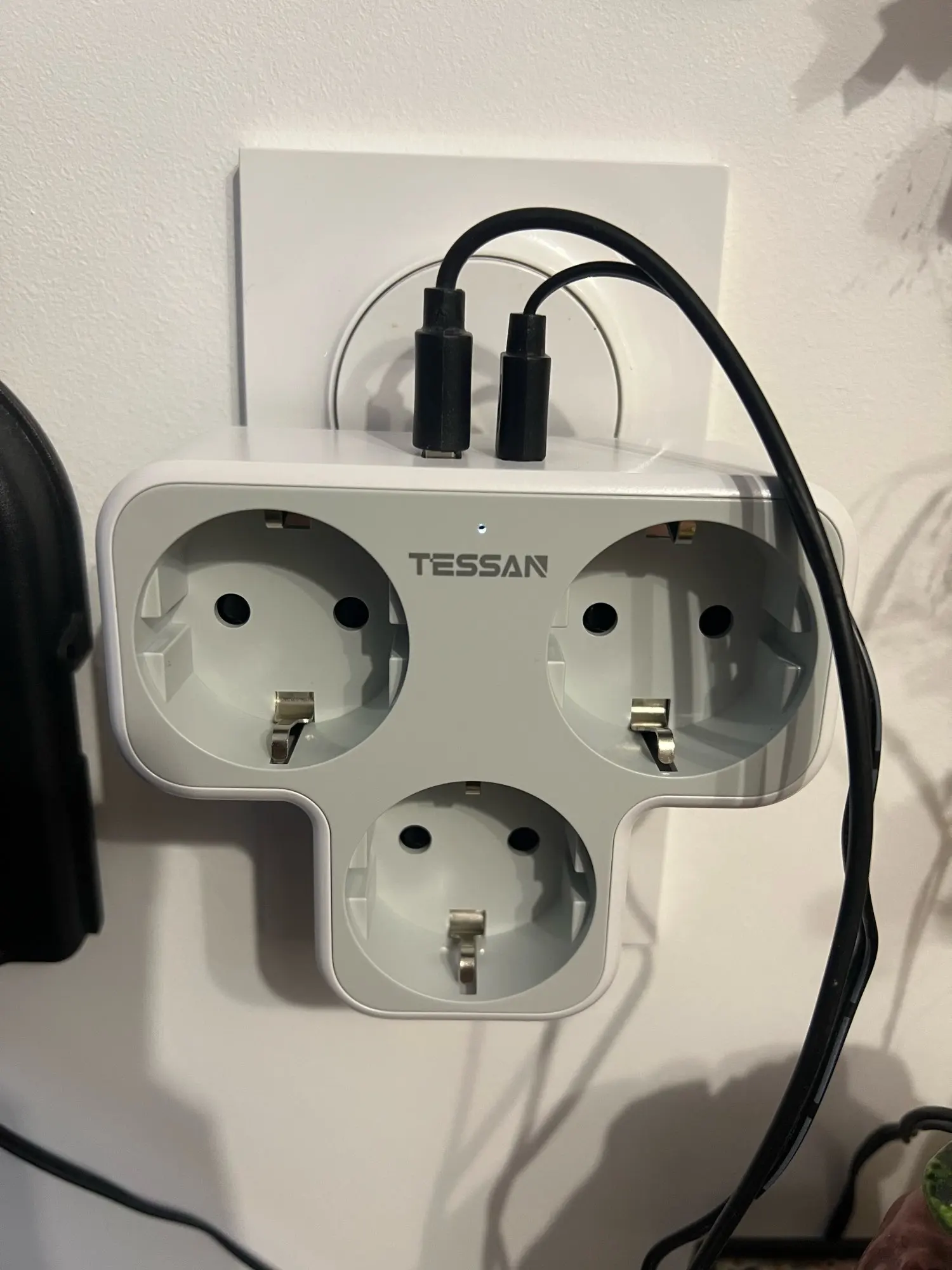TESSAN EU Plug Power Strip with AC Outlets photo review