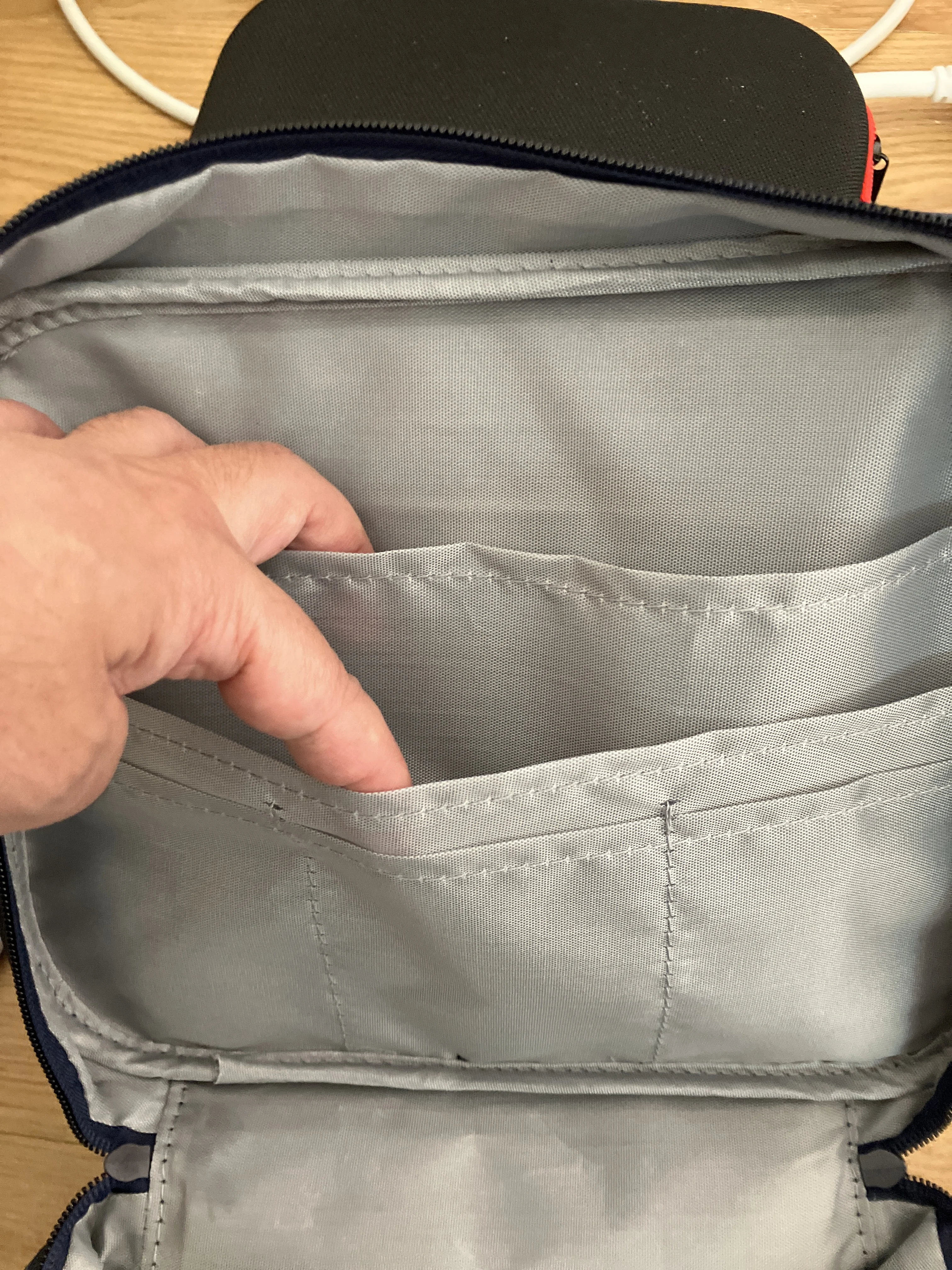 Large Capacity Medicine Bag Travel Portable Medical Bag photo review