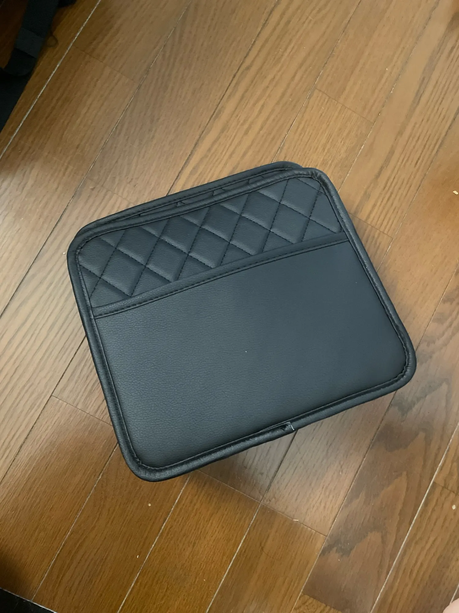 Multifunctional car seat storage bag Leather storage bag photo review