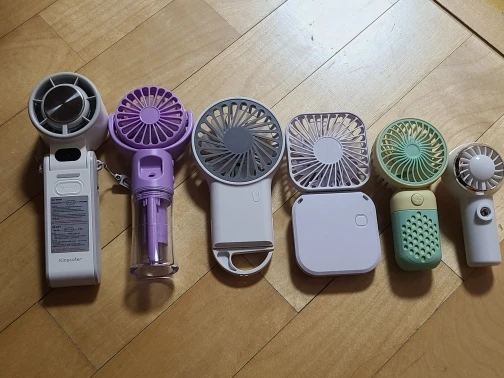 Portable Water Mist Fan Mini Handheld Fan USB photo review