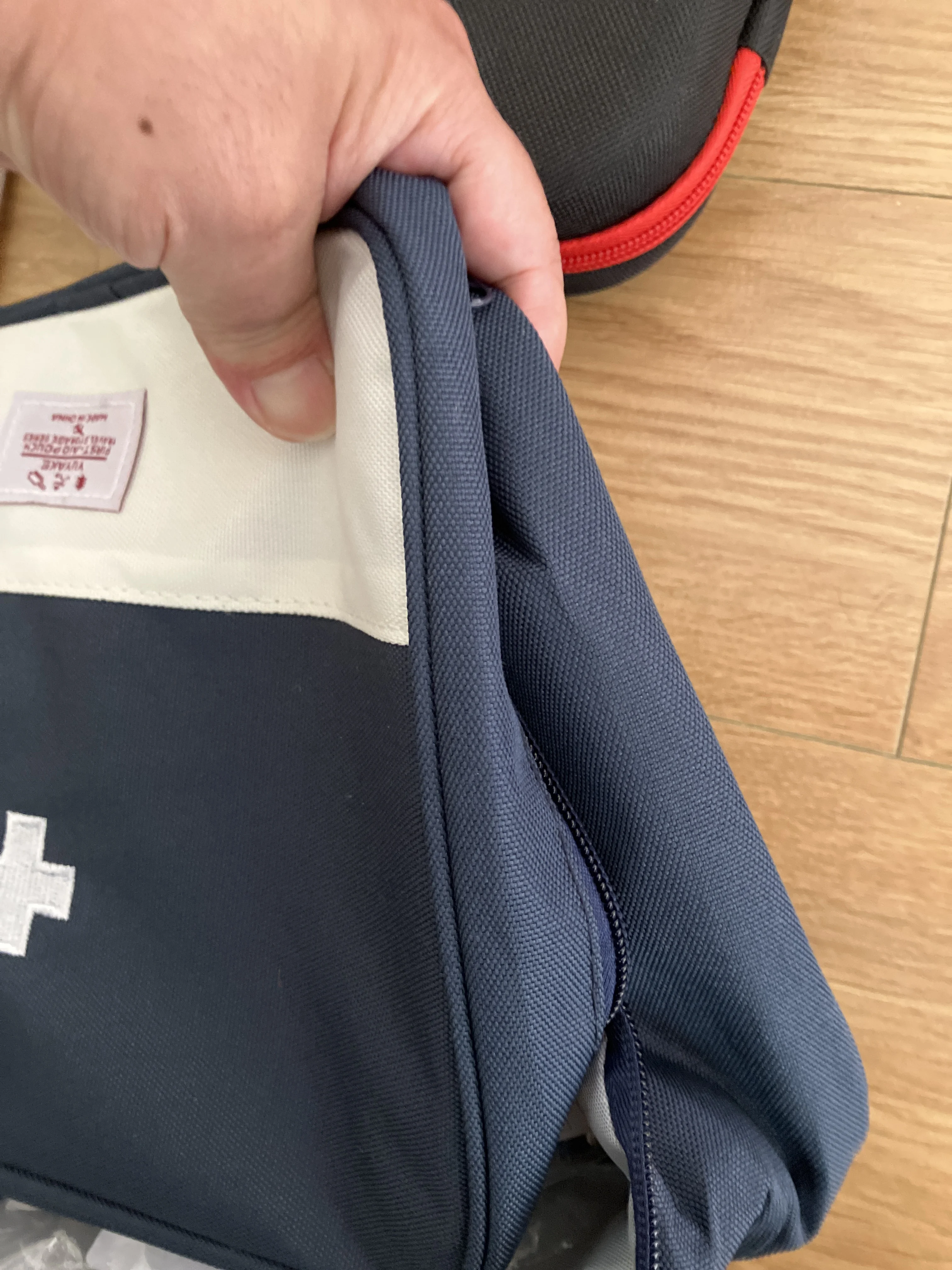 Large Capacity Medicine Bag Travel Portable Medical Bag photo review