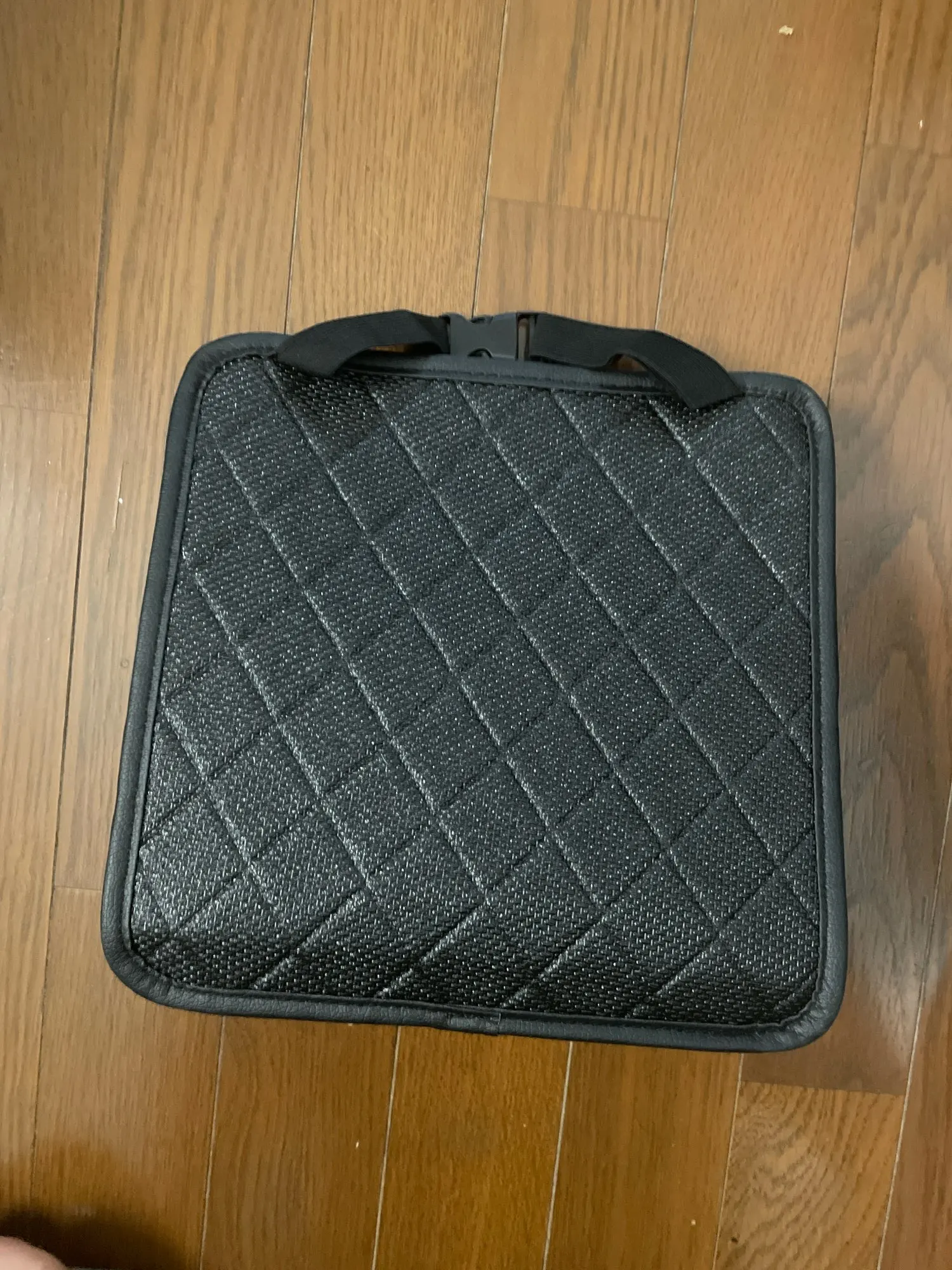 Multifunctional car seat storage bag Leather storage bag photo review